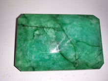 Load image into Gallery viewer, NATURAL Huge Emerald 2925ct - Limanty