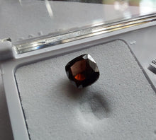 Load image into Gallery viewer, 1.0ct AUSTRALIAN FANCY DEEP DARK PINK DIAMOND - Limanty