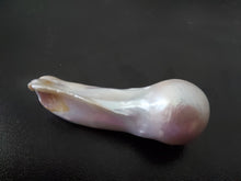 Load image into Gallery viewer, Comet Pearl