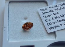 Load image into Gallery viewer, 0.32ct AUSTRALIAN RED DIAMOND Fancy Vivid Reddish Orange Oval Clarity SI1 Rare