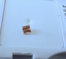 Load image into Gallery viewer, 0.13ct AUSTRALIAN FANCY VIVID PINK DIAMOND