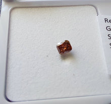 Load image into Gallery viewer, 0.11ct Fancy Vivid Pinkish Red
