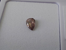 Load image into Gallery viewer, 0.22ct Fancy Purplish Pink Diamond
