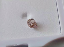 Load image into Gallery viewer, 0.20ct Fancy Pink Diamond