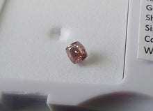 Load image into Gallery viewer, 0.20ct Fancy Pink Diamond