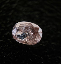 Load image into Gallery viewer, 0.15ct AUSTRALIAN Fancy Light Pink DIAMOND Oval