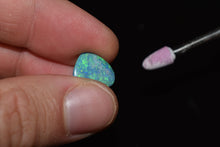 Load image into Gallery viewer, Pack 100ct Rough Opal Parcel + Dremel + Wax Natural Start Cutting Opals Today! - Limanty