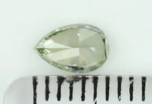 Load image into Gallery viewer, Green Diamons Pear - Limanty