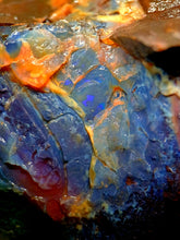 Load image into Gallery viewer, 2.9kg Gigantic Opened Yowah Nut