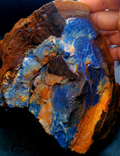 Load image into Gallery viewer, 2.9kg Gigantic Opened Yowah Nut