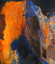 Load image into Gallery viewer, 2.9kg Gigantic Opened Yowah Nut