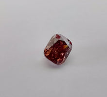 Load image into Gallery viewer, 0.52ct AUSTRALIAN FANCY Intense REDDISH PINK DIAMOND