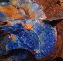 Load image into Gallery viewer, 2.9kg Gigantic Opened Yowah Nut