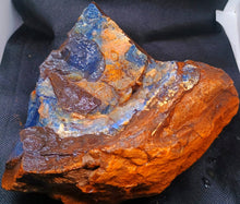 Load image into Gallery viewer, 2.9kg Gigantic Opened Yowah Nut