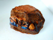 Load image into Gallery viewer, 650 g Rough Boulder Opal - Limanty