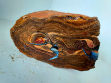Load image into Gallery viewer, 650 g Rough Boulder Opal - Limanty