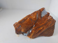 Load image into Gallery viewer, 656g / 3280 ct Boulder Opal - Limanty