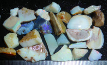 Load image into Gallery viewer, Lambina Rough Opals Parcel of 100ct - Limanty