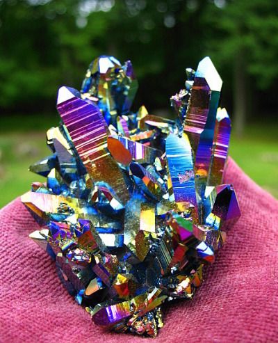 Titanium - Beautiful natural quartz comes in rainbow colors