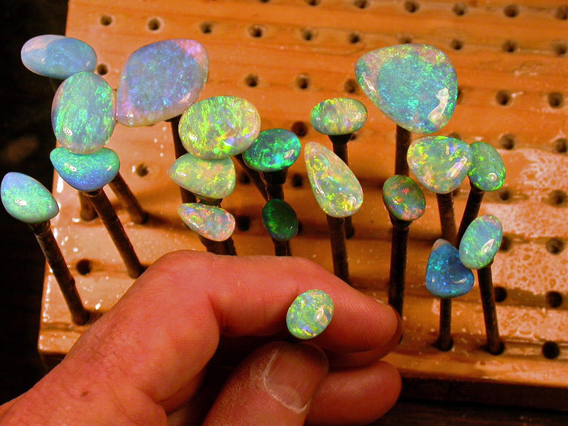 How to cut and polish Opals?