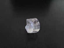 Load image into Gallery viewer, 18.56 ct Rough Killiecrankie Diamond - Limanty
