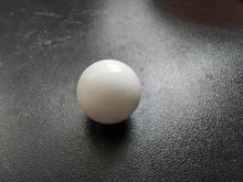 Load image into Gallery viewer, Tridacna Maxima Round Pearl 17mm
