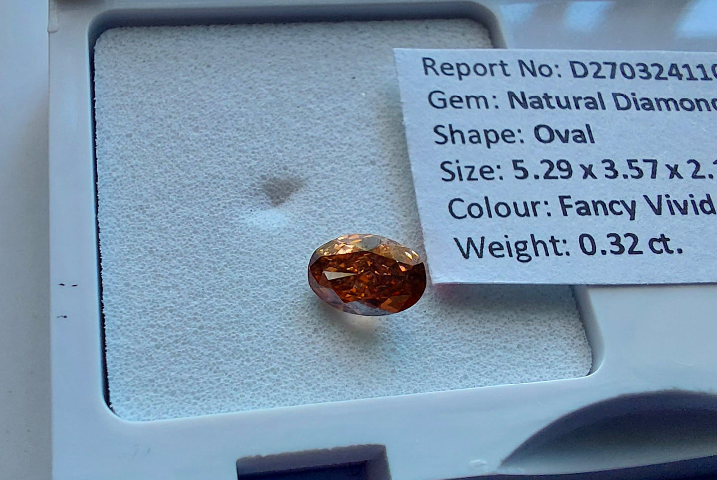 0.32ct AUSTRALIAN RED DIAMOND Fancy Vivid Reddish Orange Oval Clarity SI1 Rare