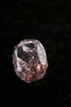 Load image into Gallery viewer, 0.15ct AUSTRALIAN Fancy Light Pink DIAMOND Oval
