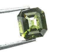 Load image into Gallery viewer, 1.02ct Archer Green Diamond - Limanty
