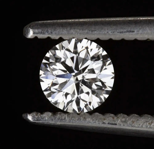 Colourless Round Natural Diamond - Limanty