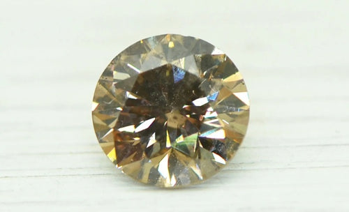 Elegant 0.8ct Champagne Natural Diamond - Limanty