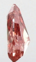 Load image into Gallery viewer, 0.10ct Fancy Vivid Reddish Pink diamond
