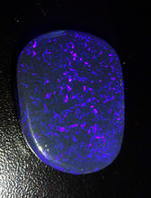 Load image into Gallery viewer, 27.98ct Huge Pure Solid Black Opal Hunter Lightning Purple Spark Galaxy Pattern
