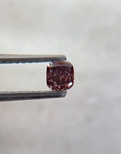 Load image into Gallery viewer, 0.23ct Fancy Intense Purplish Pink Diamond
