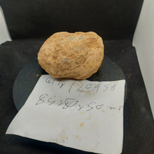 Load image into Gallery viewer, 2/2 Ehren Yowah Nuts - Limanty
