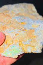 Load image into Gallery viewer, Gigantic Rough Opal Coober Pedy 1110ct - Limanty
