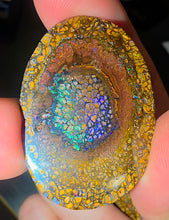 Load image into Gallery viewer, Yowah Nut Pair 147.51
