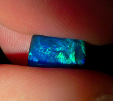 Load image into Gallery viewer, 1.34ct Pure Solid Black Opal Hunter Lightning Harlequin Pattern TOP Grade N1 B3 - Limanty
