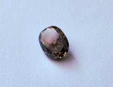 Load image into Gallery viewer, 0.25ct Australian Fancy Dark Pinkinsh Brown Diamond - Limanty
