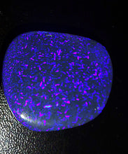 Load image into Gallery viewer, 27.98ct Huge Pure Solid Black Opal Hunter Lightning Purple Spark Galaxy Pattern
