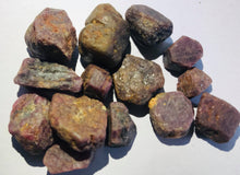 Load image into Gallery viewer, Rough Ruby 10g or 100ct per piece - Limanty
