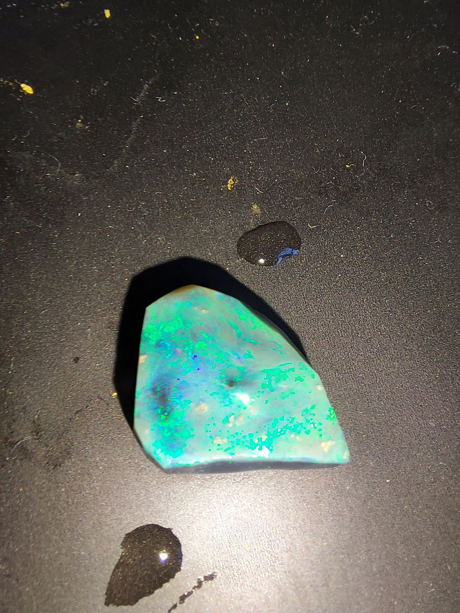 7 ct Australian Black Opal Lighting Ridge – Limanty