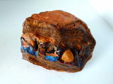 Load image into Gallery viewer, 650 g Rough Boulder Opal - Limanty
