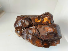 Load image into Gallery viewer, 2.8kg / 14000ct Strong Blue Boulder Opal Quilpie - Limanty
