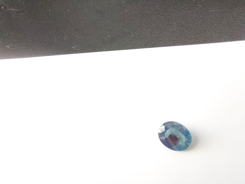 0.43ct Tasmanian Sapphire with Feather - Limanty