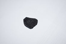 Load image into Gallery viewer, Rare Meteorite Australian tektite - Limanty
