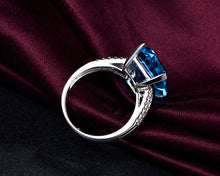 Load image into Gallery viewer, Aquamarine Ring - Limanty
